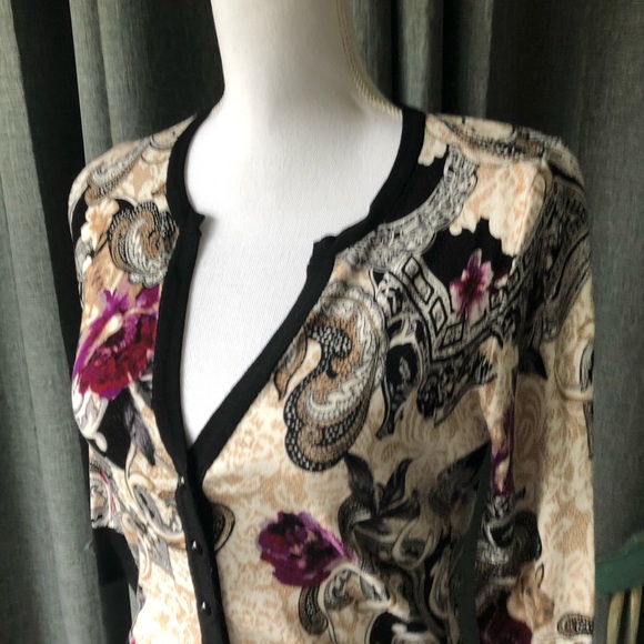 3 for $15- WHBM Floral and Paisley Cardigan - Picture 2 of 6